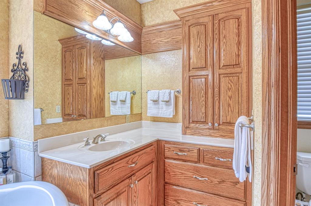 2101 Fox Croft Road Property Photo 24