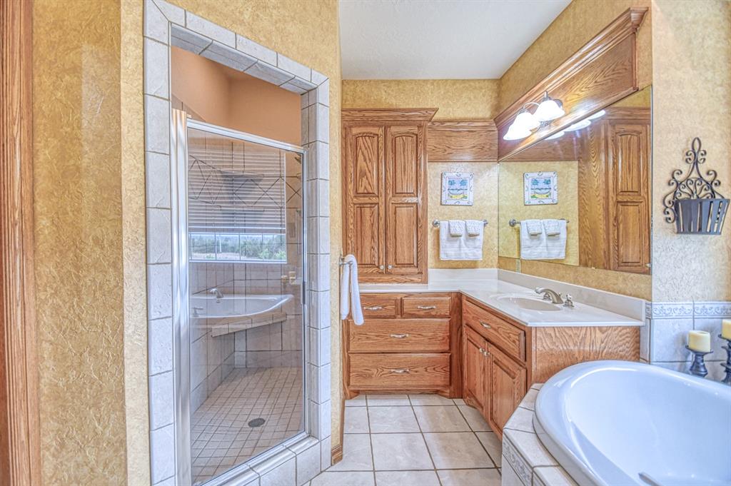2101 Fox Croft Road Property Photo 25