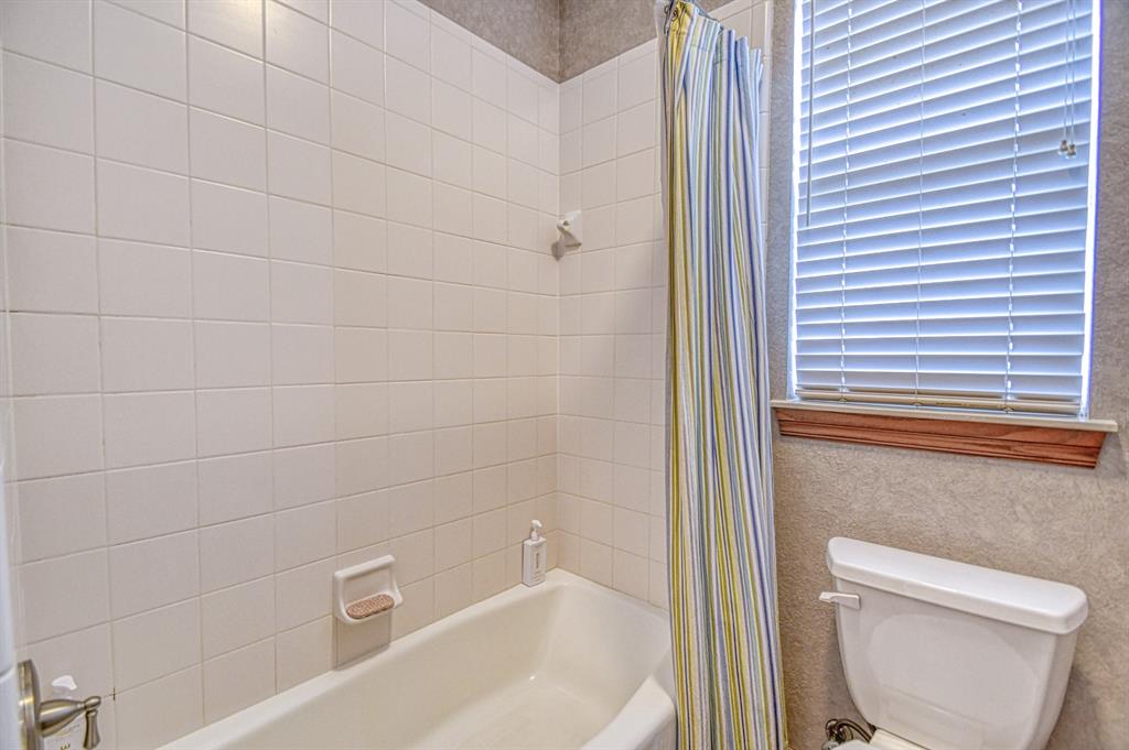 2101 Fox Croft Road Property Photo 28