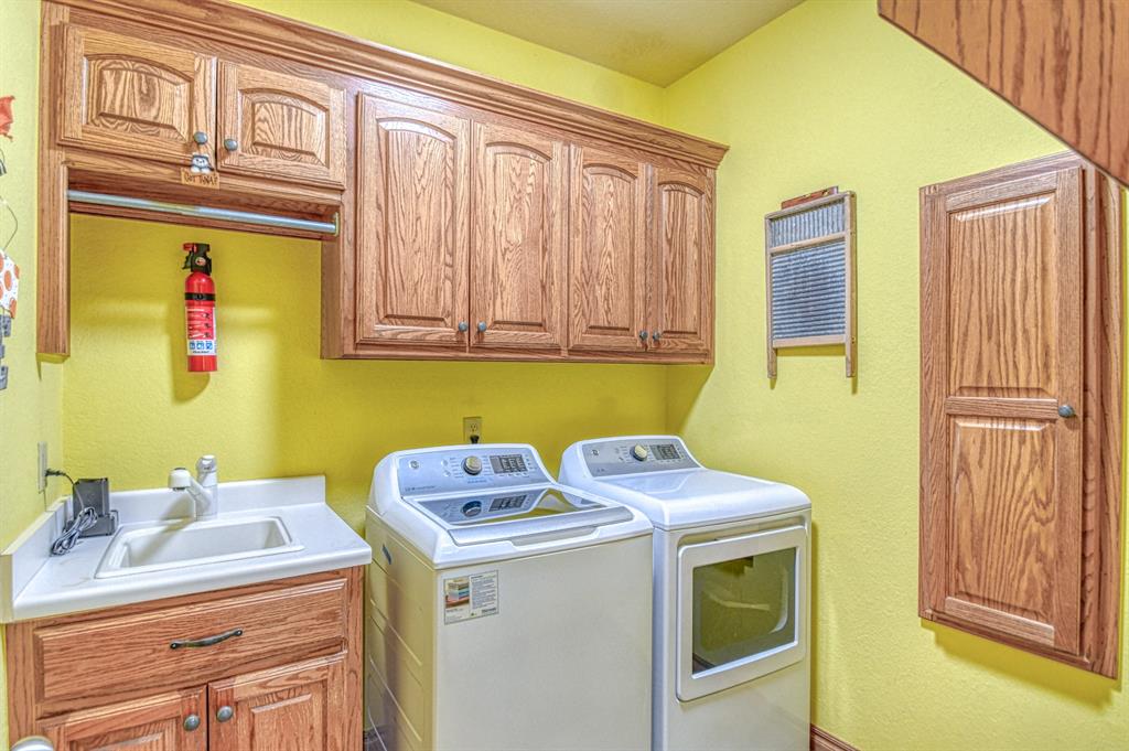 2101 Fox Croft Road Property Photo 34