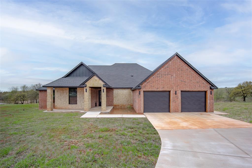 2040 County Road 1336 Property Photo 1