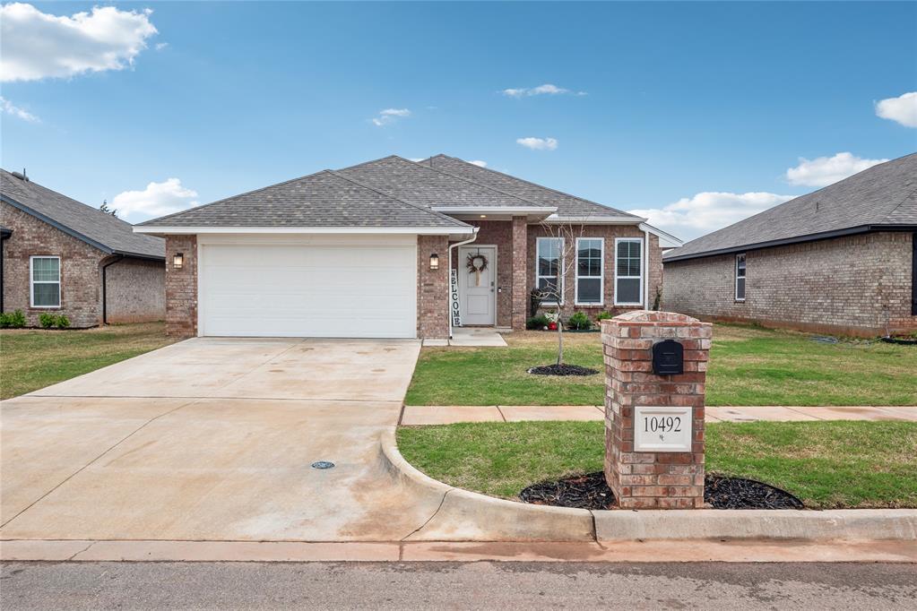 10492 Cattail Terrace Property Photo 3