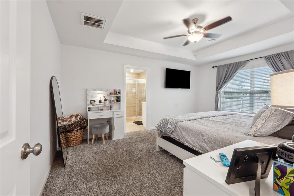 10492 Cattail Terrace Property Photo 10