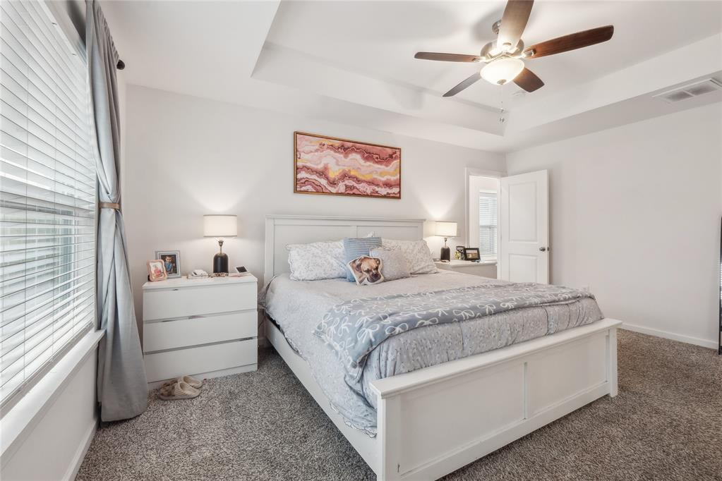 10492 Cattail Terrace Property Photo 11