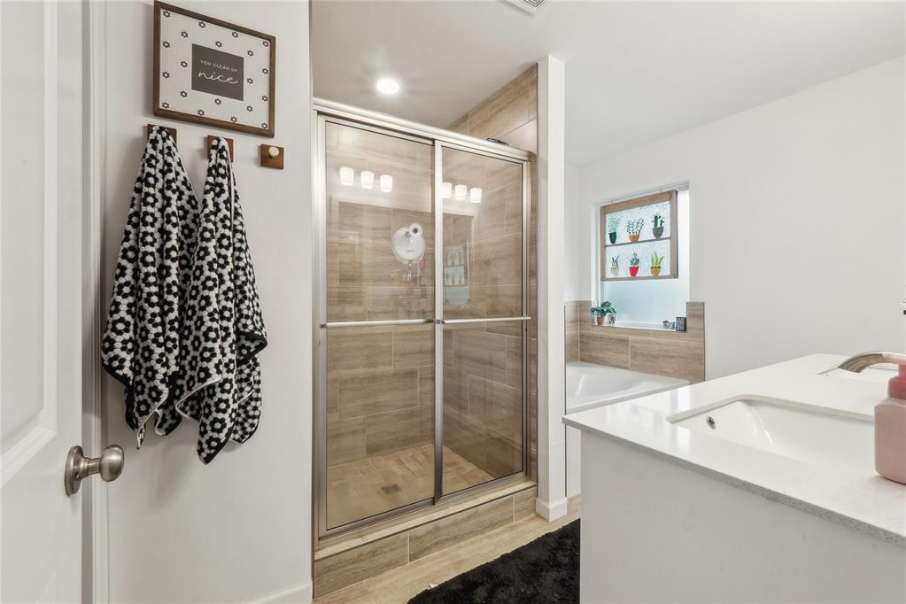 10492 Cattail Terrace Property Photo 12