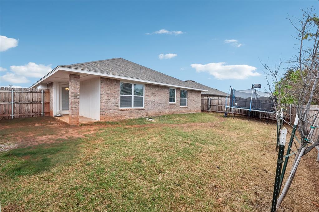 10492 Cattail Terrace Property Photo 22