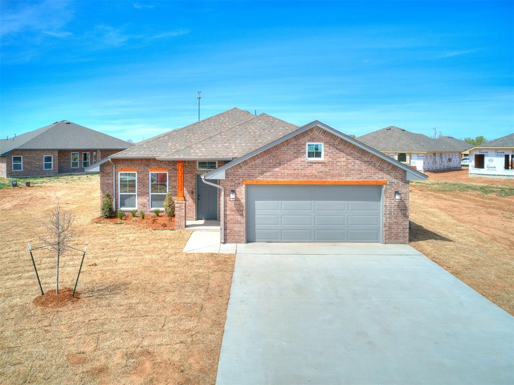 1679 Bloomington Court Property Photo 2