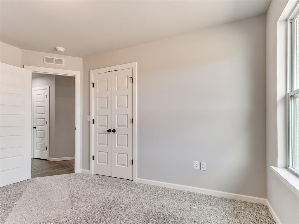 1679 Bloomington Court Property Photo 21