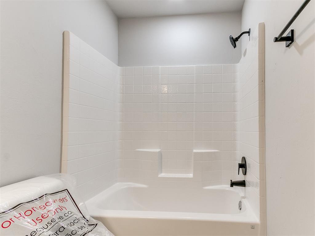 1679 Bloomington Court Property Photo 24