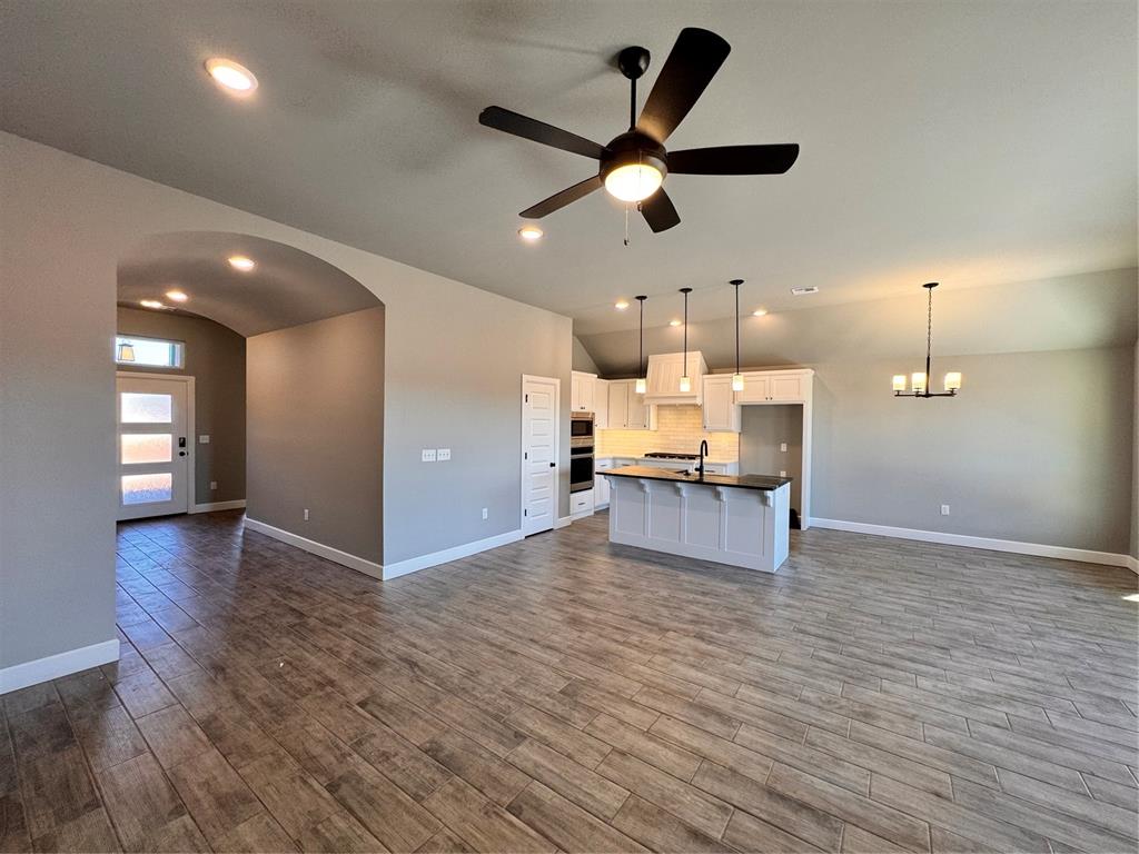 12608 Nw 138th Street Property Photo 5
