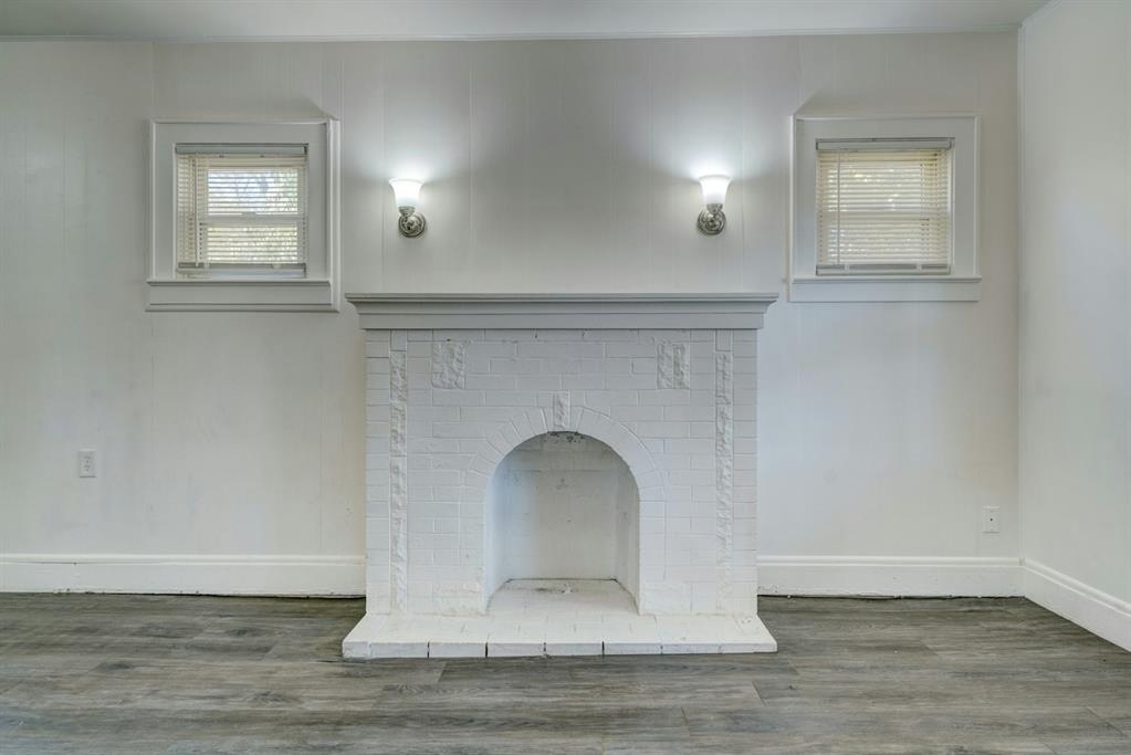 9709 N Western Avenue Property Photo 13