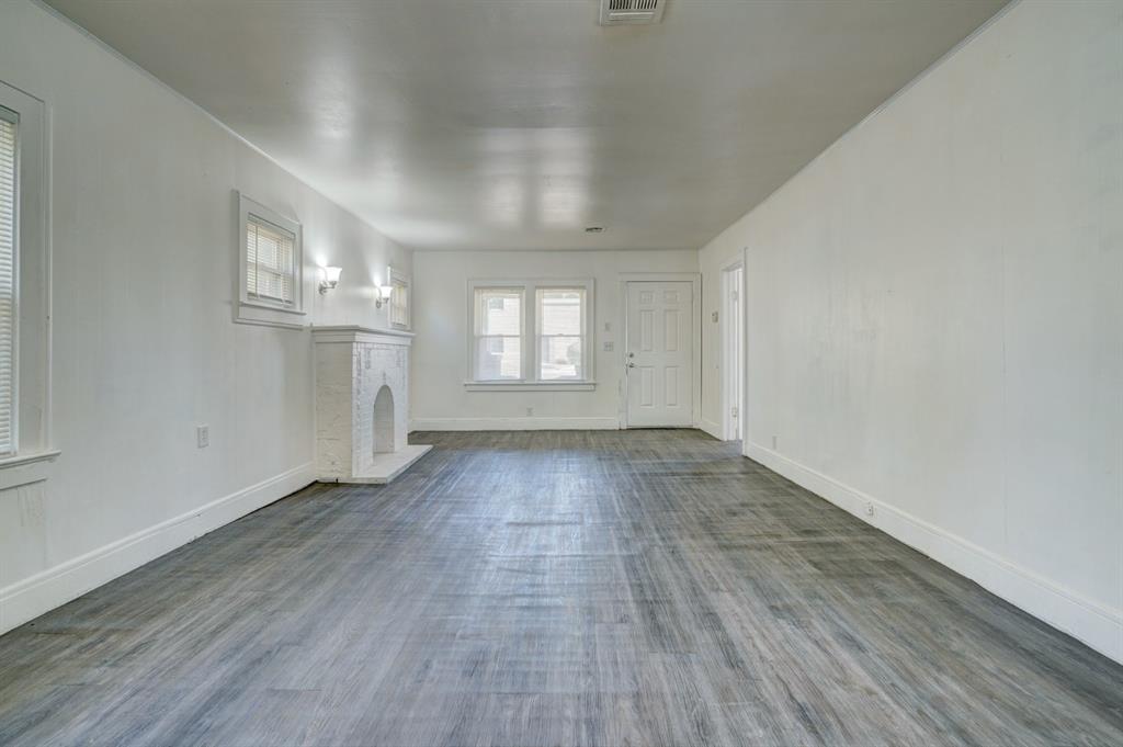 9709 N Western Avenue Property Photo 17