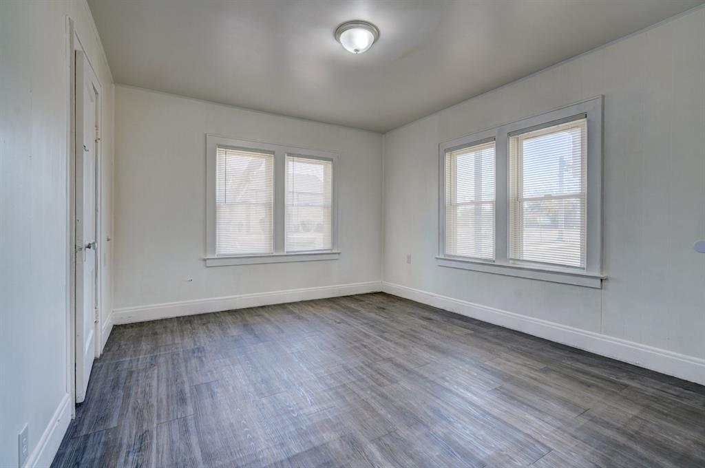 9709 N Western Avenue Property Photo 20