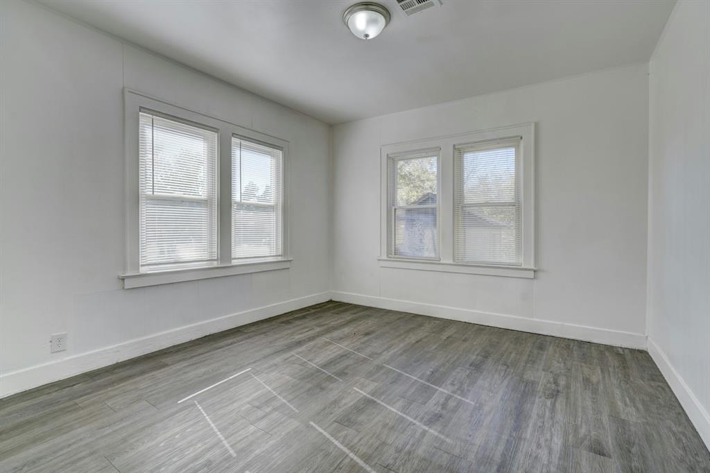 9709 N Western Avenue Property Photo 27