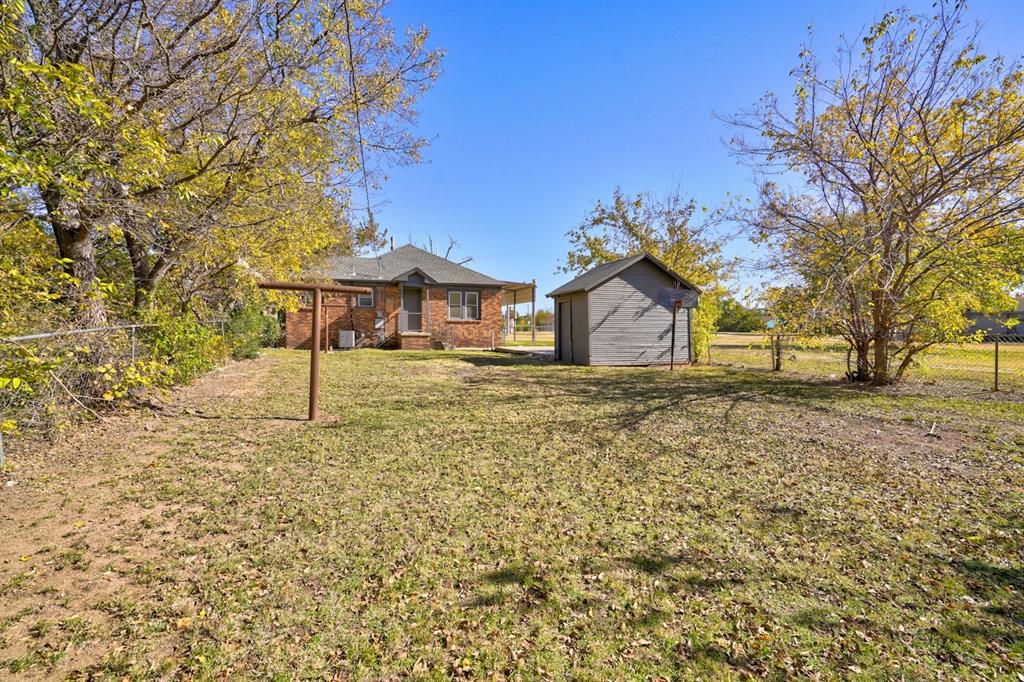 9709 N Western Avenue Property Photo 42