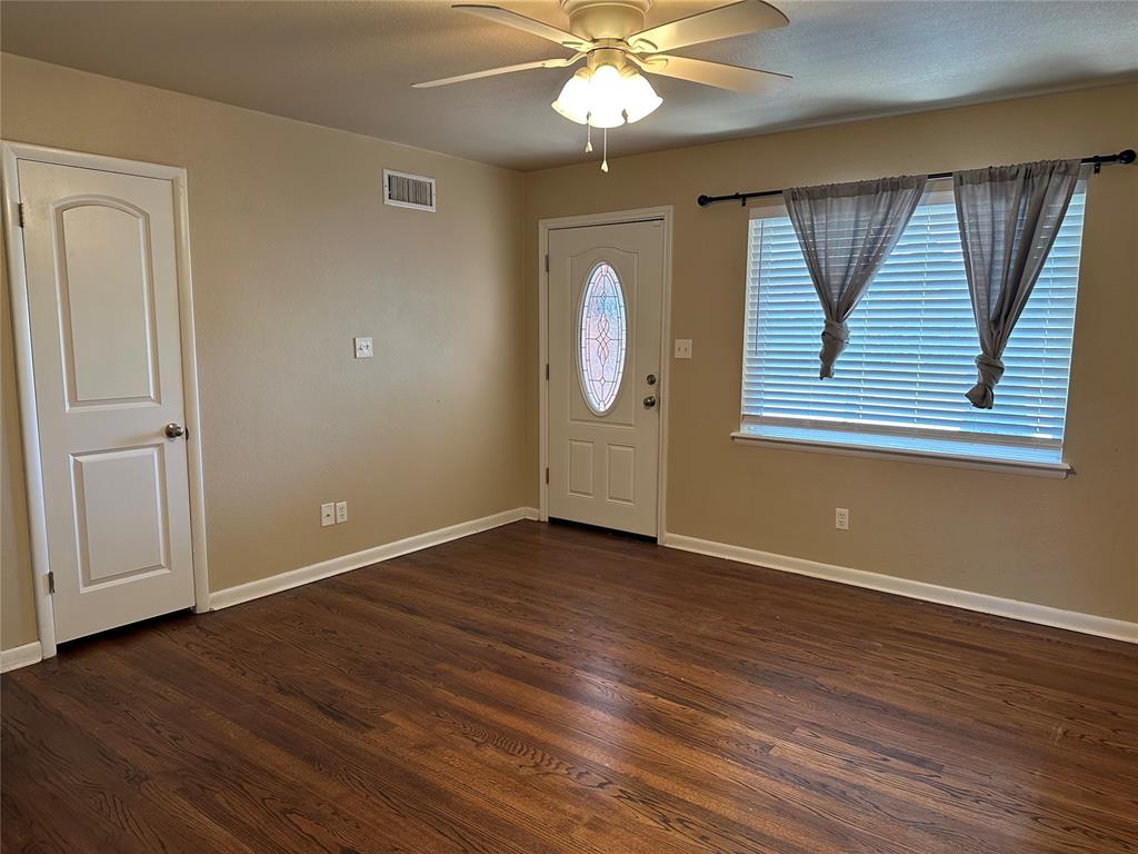 609 Utah Avenue Property Photo 6