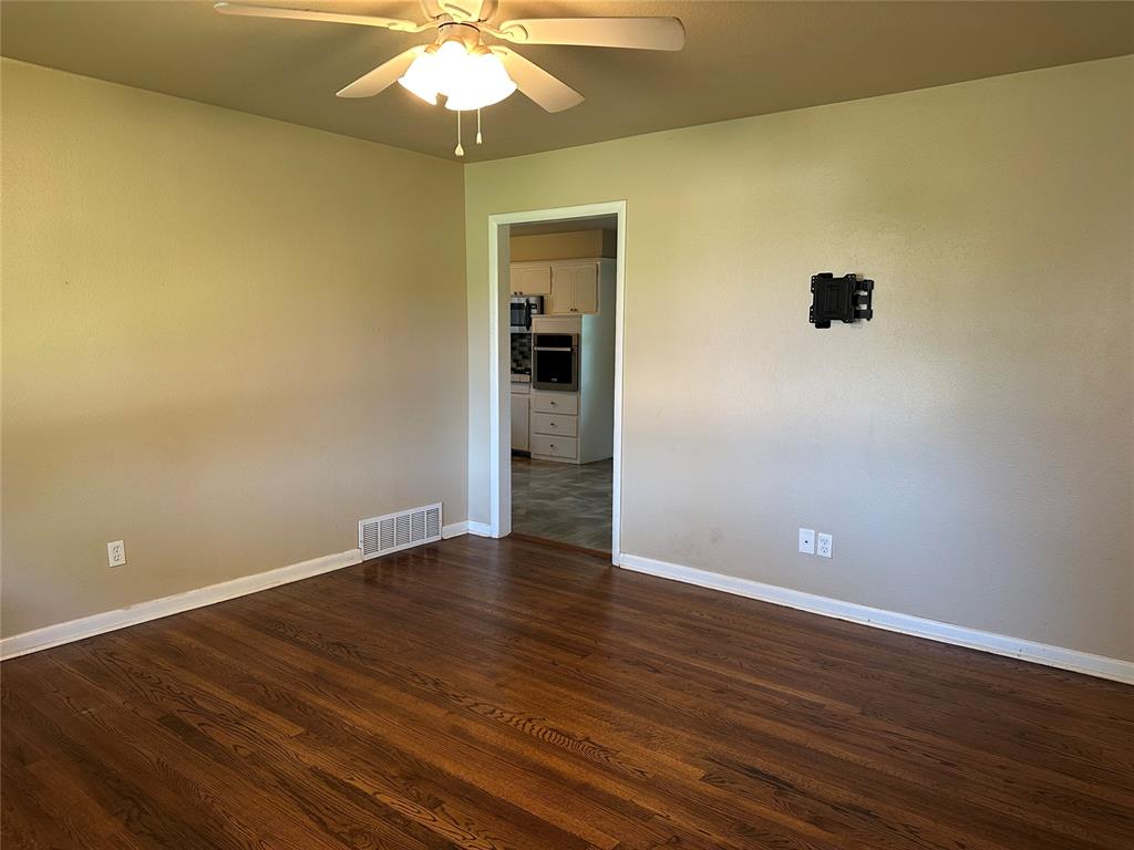 609 Utah Avenue Property Photo 8