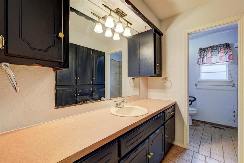 304 Sw 99th Street Property Photo 32