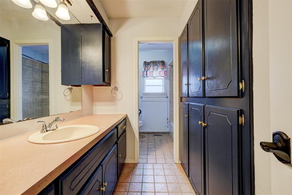 304 Sw 99th Street Property Photo 33