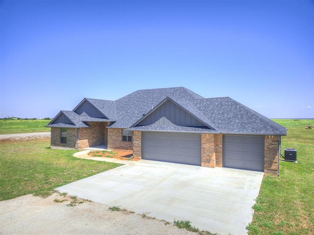24947 Preakness Run Property Photo 1