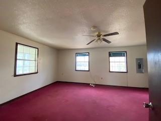 233 S Louis Tittle Avenue Property Photo 15
