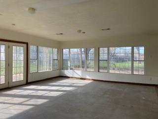 233 S Louis Tittle Avenue Property Photo 23
