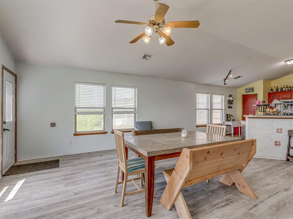 2036 Cloverdale Lane Property Photo 10