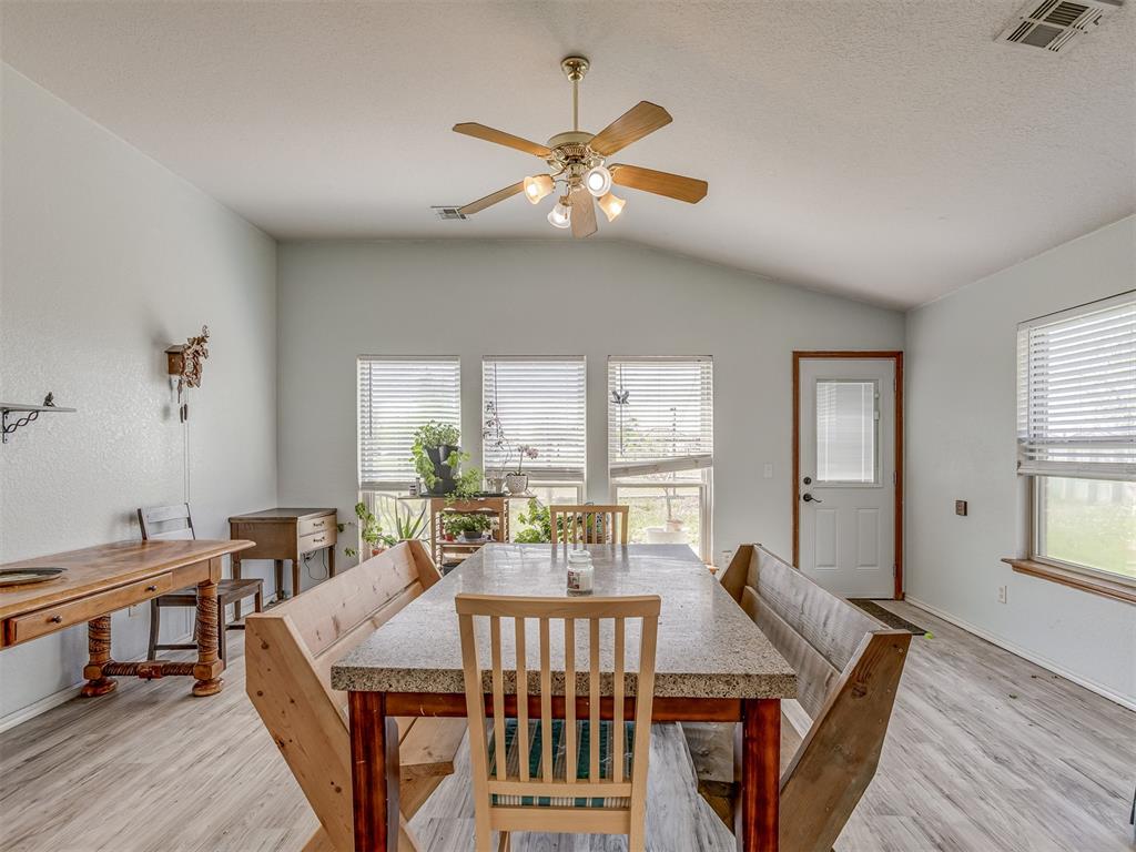 2036 Cloverdale Lane Property Photo 12