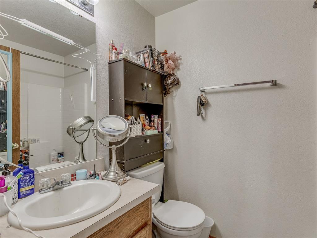 2036 Cloverdale Lane Property Photo 27
