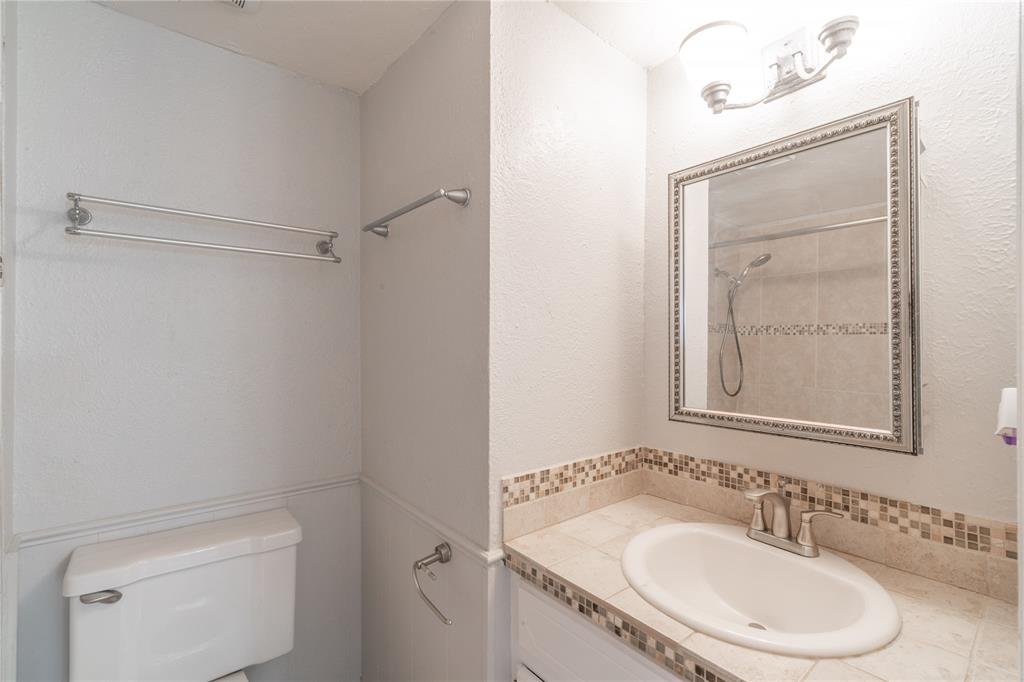 214 Jason Drive Property Photo 15