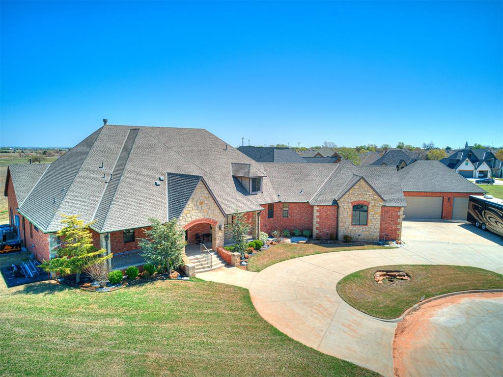 610 Lawrence Drive Property Photo