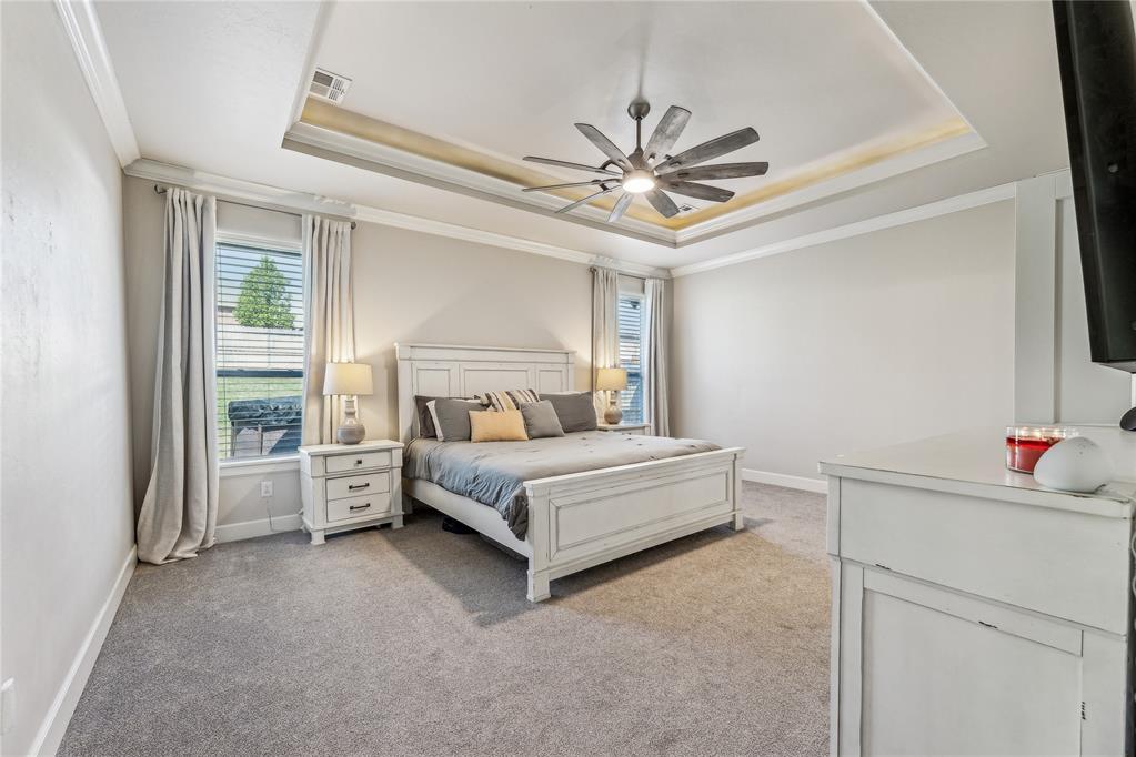 2585 Forest Glen Drive Property Photo 15