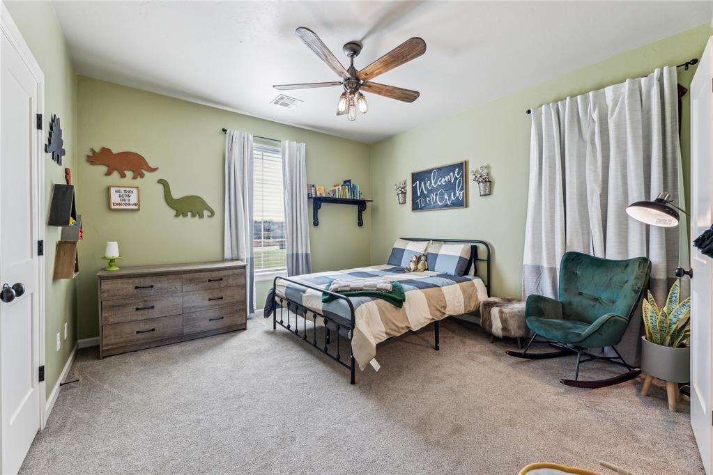 2585 Forest Glen Drive Property Photo 19