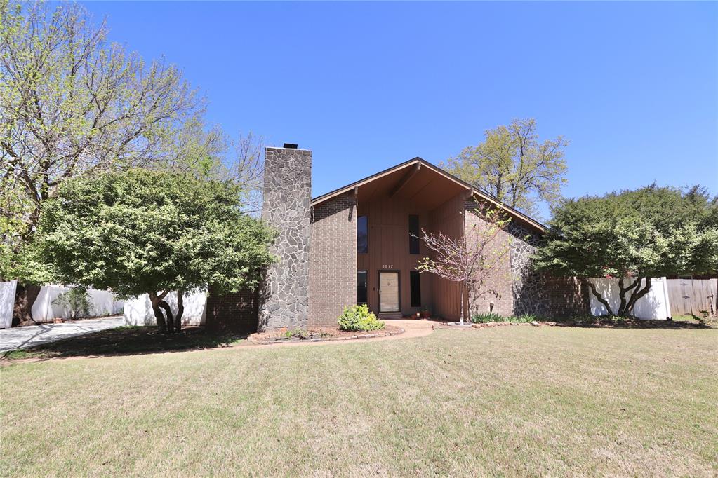 2017 Crestmont Street Property Photo