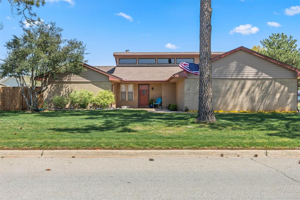 1 Misty Glenn Drive Property Photo