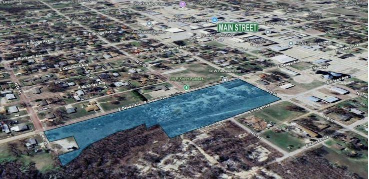 310 E Dewey Avenue Property Photo 1