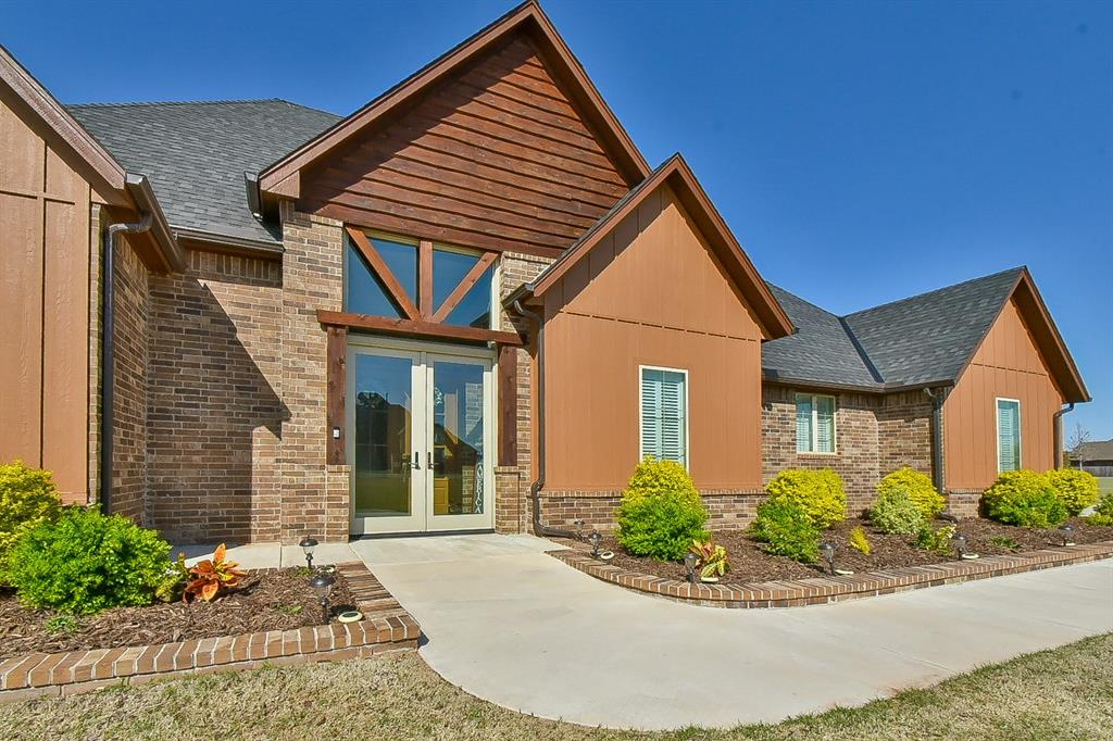 1063 Pulchella Way Property Photo 3