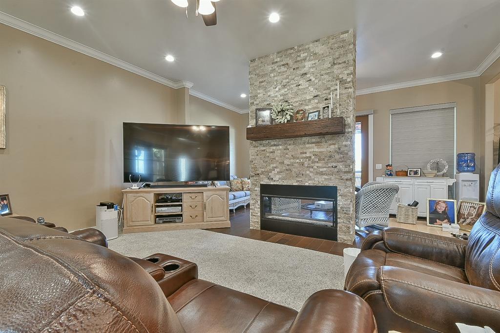 1063 Pulchella Way Property Photo 10