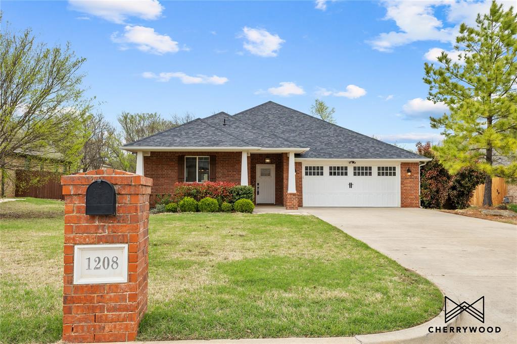 1208 Magnolia Drive Property Photo 1