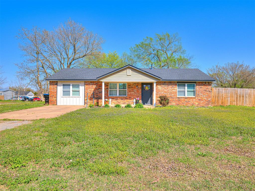 622 East Avenue Property Photo