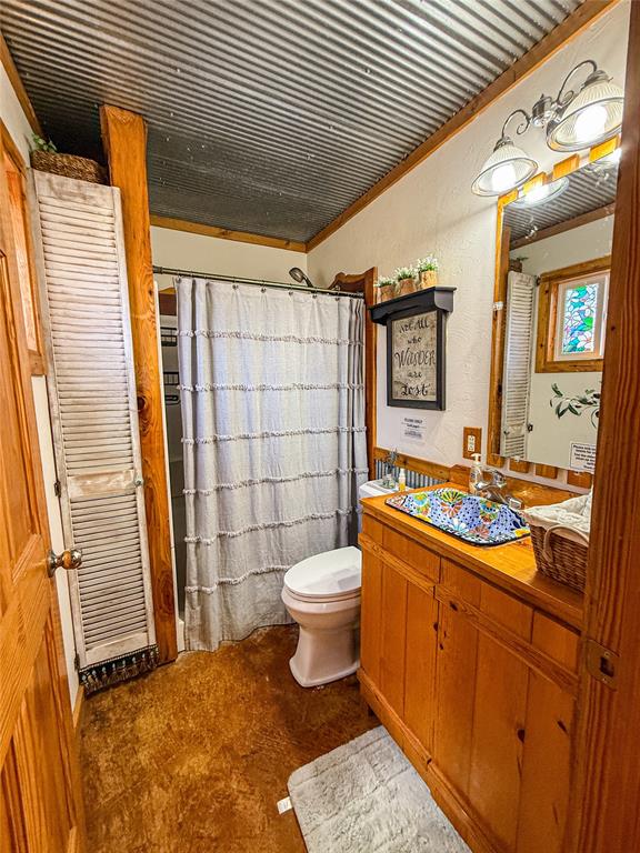 31230 N County Road 3170 Property Photo 14