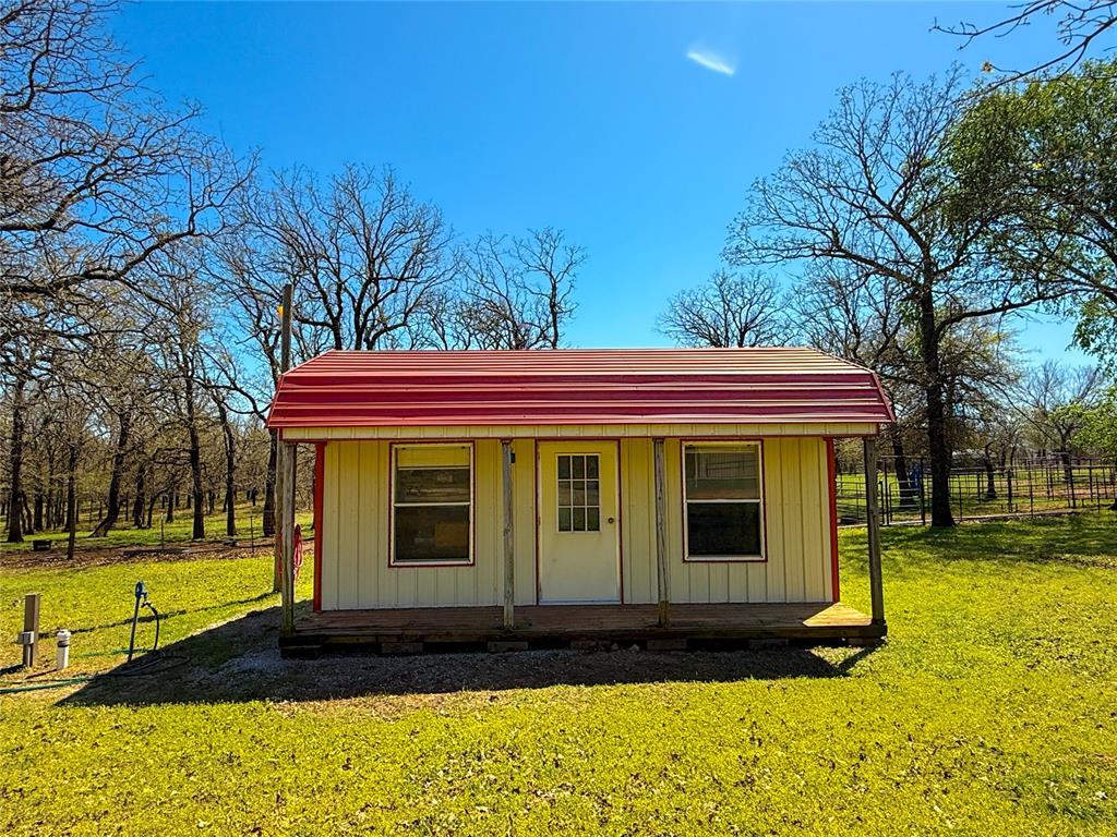 31230 N County Road 3170 Property Photo 33