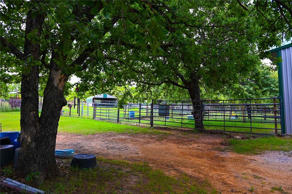 31230 N County Road 3170 Property Photo 34