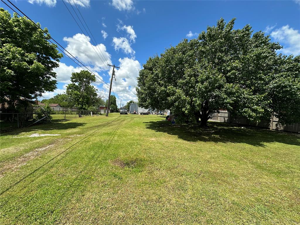 2418 E Ellis Drive Property Photo