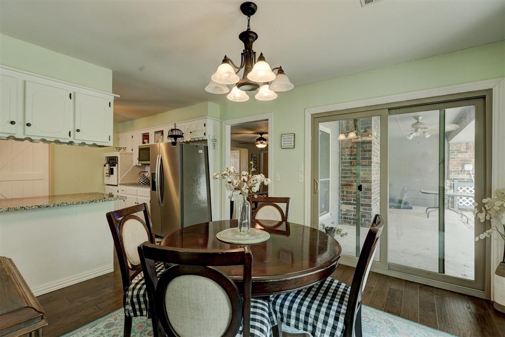 1600 Pine Oak Drive Property Photo 8