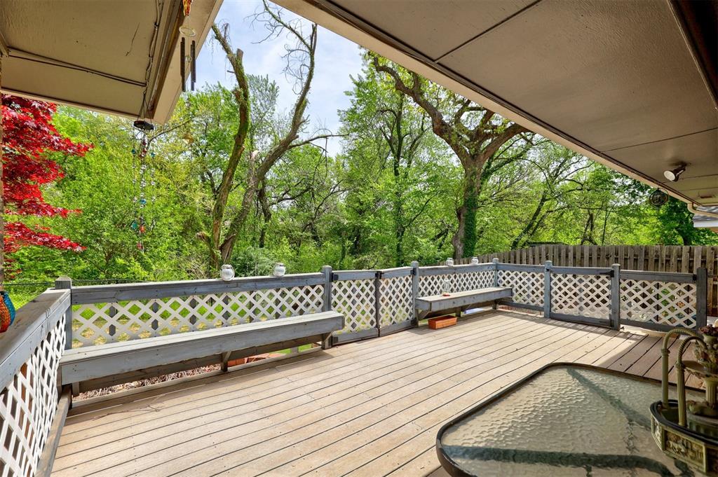 1600 Pine Oak Drive Property Photo 19