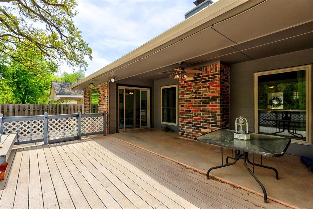 1600 Pine Oak Drive Property Photo 20