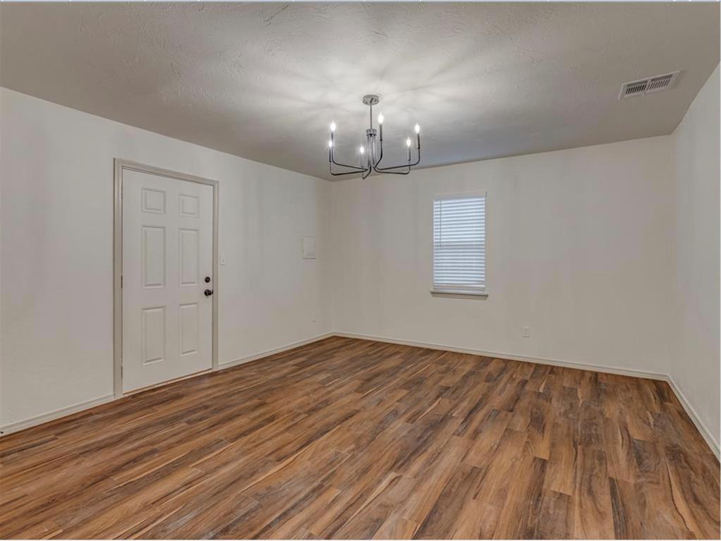 1619 Se 63rd Street Property Photo 4