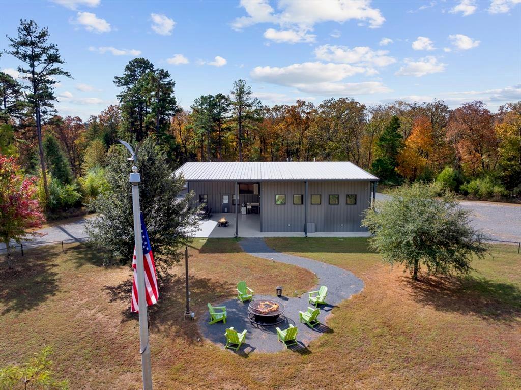 115 Post Oak Road Property Photo 1