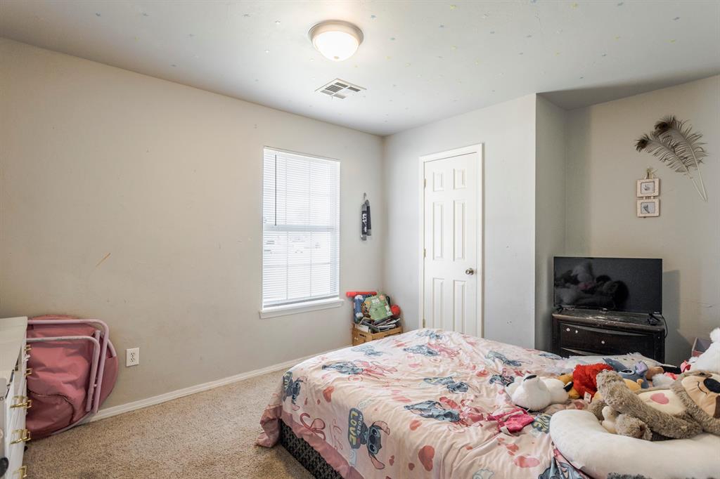 1210 Kristin Lane Property Photo 7